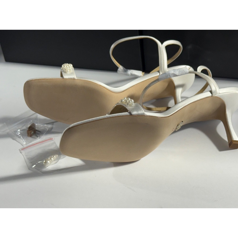 Badgley‎ Mischka Caitlyn Heels White Satin Pearl Embellished Ankle Strap size 11 - Picture 6 of 15